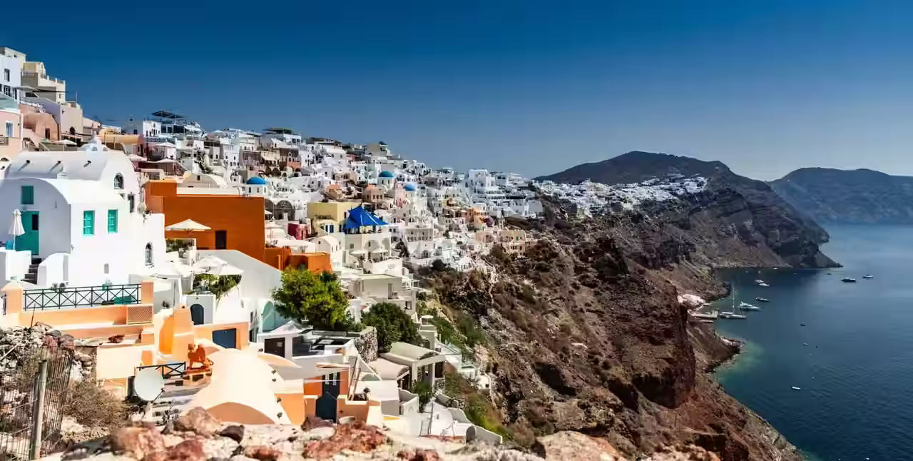 Private island tours in Santorini